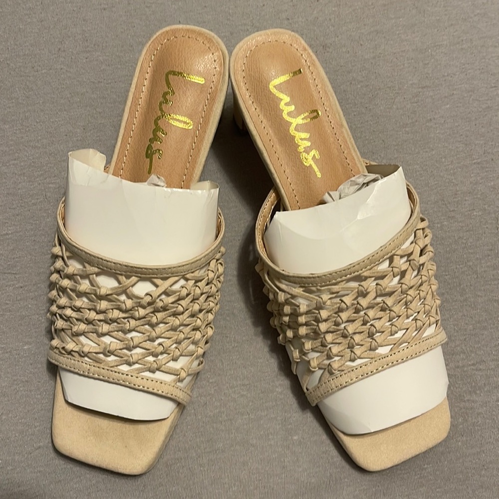 Cute lulu’s light nude size 7 slide on heels.
